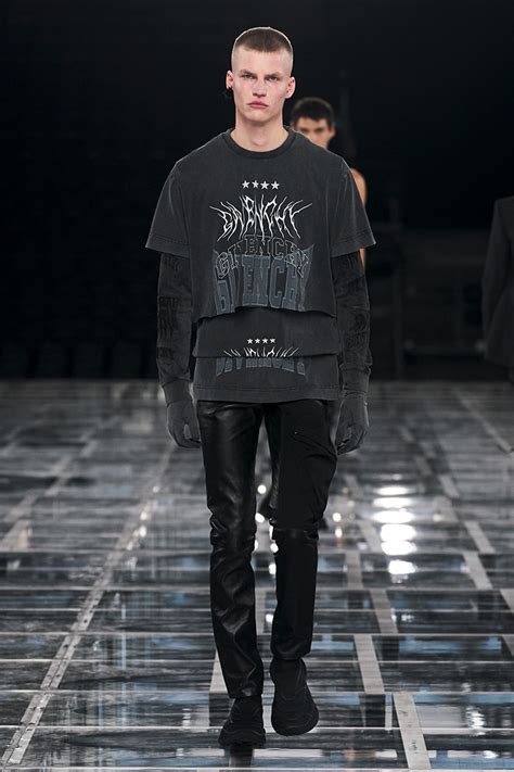 designer for givenchy 2015|Givenchy designer 2022.